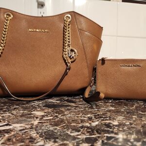 Michael Kors Brown Tote and Wristlet Set